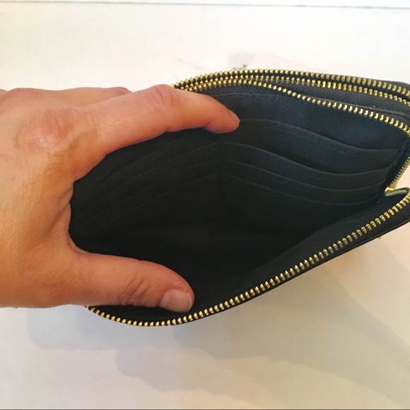 Coach wristlet wallet double zip - Picture 7 of 8